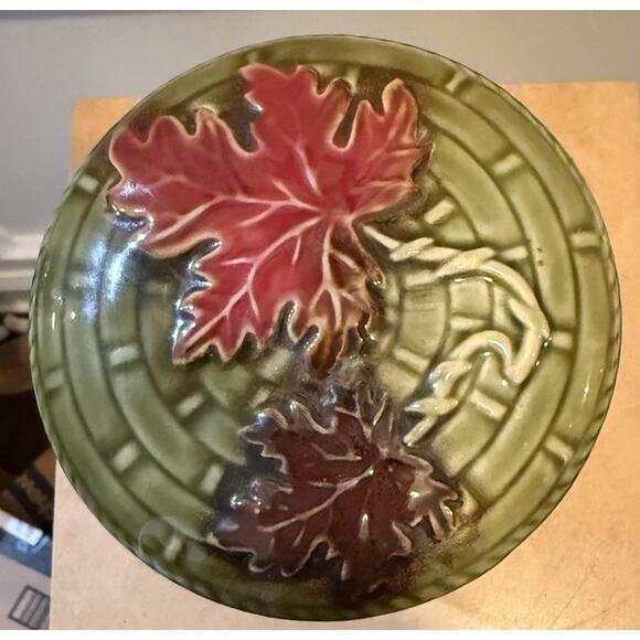 Vintage Majolica-Style Leaf Canister Jar Green Basketweave Autumn Motif 6.5” - Picture 4 of 5